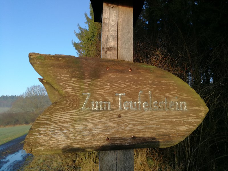 Das Schild zum Teufelstein